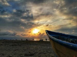 خط دریا سرخرود